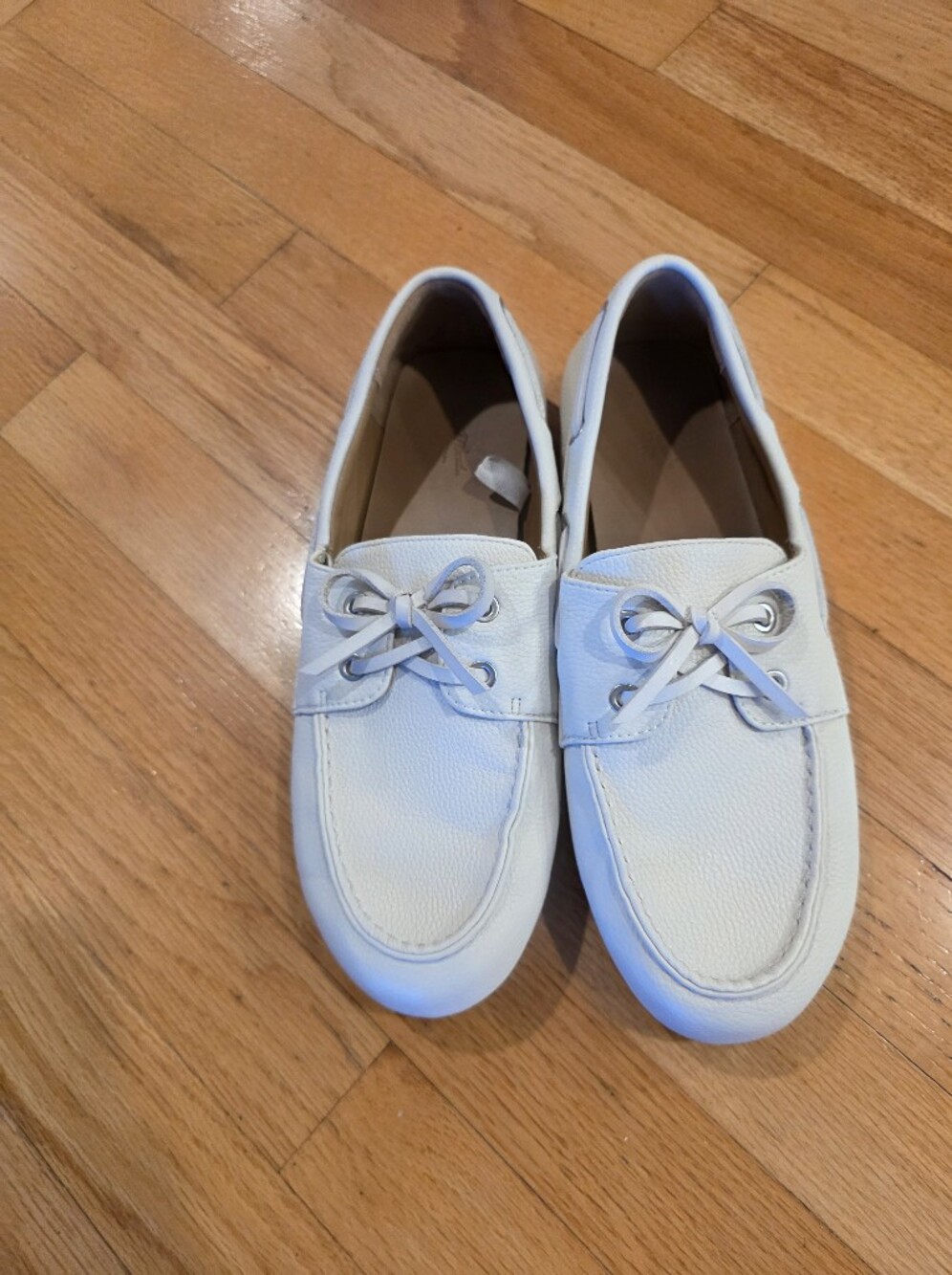 Universal Thread Shoes